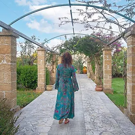Hotel Masseria L'uliveto 3*
